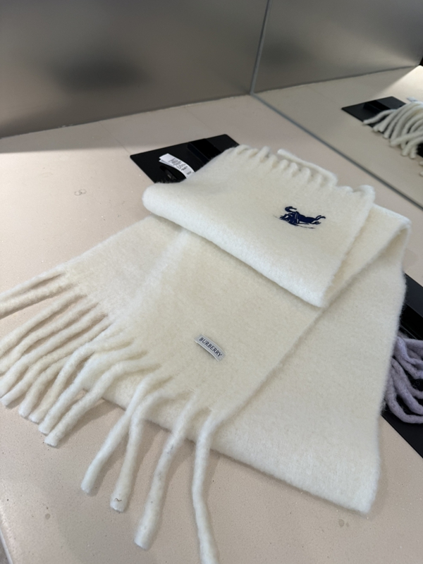 ブランドマフラー細部ディテール